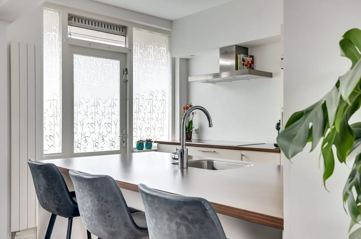 Photo 10 of Willem van der Kaaijstraat 31