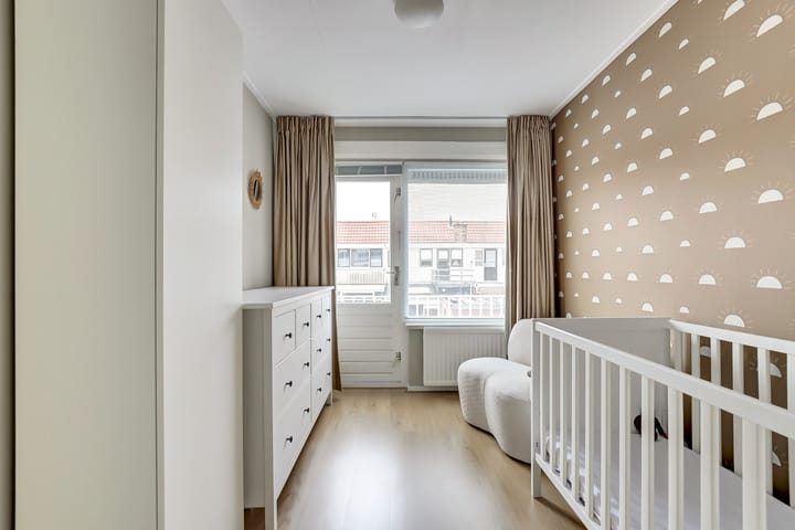 Photo 14 of Willem van der Kaaijstraat 31