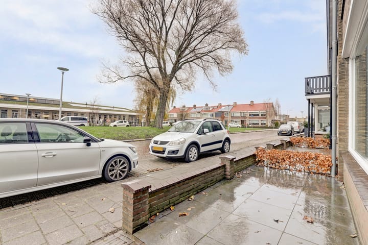 Photo 28 of Willem van der Kaaijstraat 31