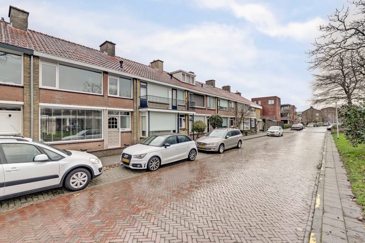 Photo 29 of Willem van der Kaaijstraat 31