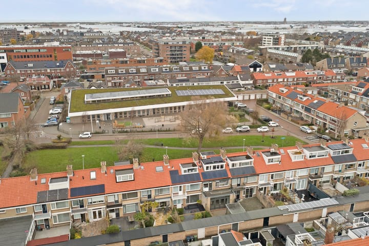 Photo 34 of Willem van der Kaaijstraat 31