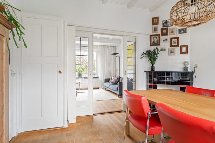 Photo 11 of Pieter Langendijkstraat 6