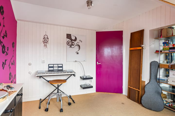 Photo 36 of Pieter Langendijkstraat 6