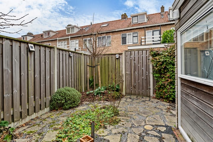 Photo 38 of Pieter Langendijkstraat 6