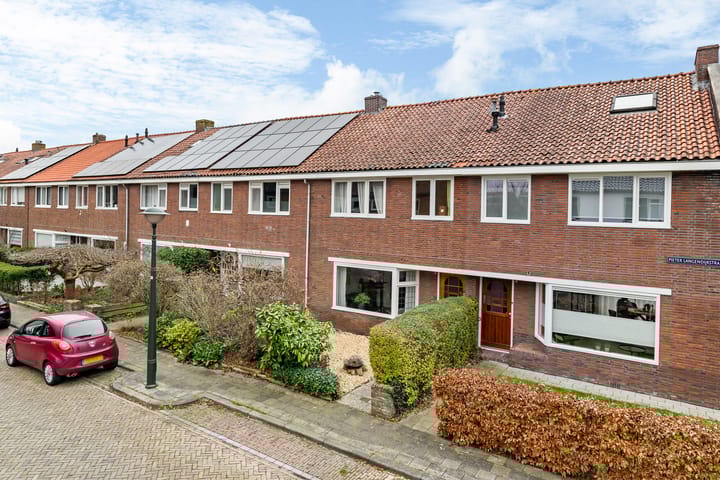 Photo 48 of Pieter Langendijkstraat 6