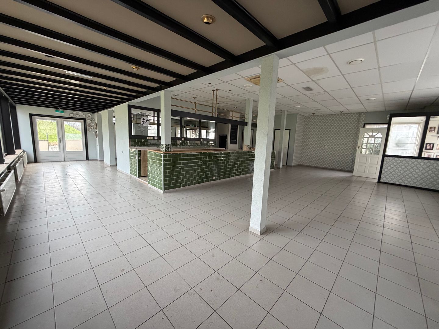 Bekijk foto 5 van Stationsweg 1