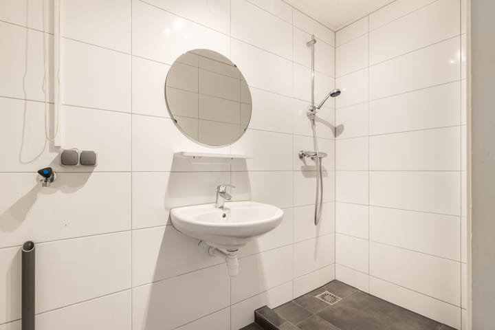 Foto 12 van Raadhuisplein 16-A