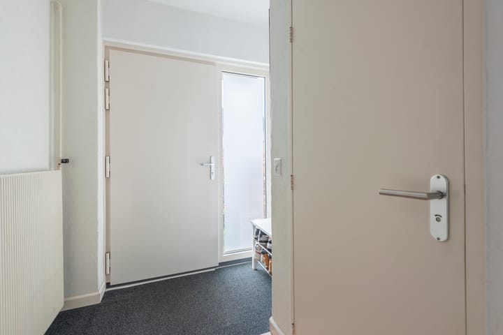 Photo 3 of Ploeglaan 27