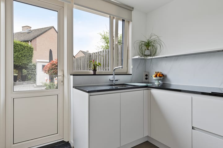 Foto 15 van Nicoline Swijgmanstraat 69