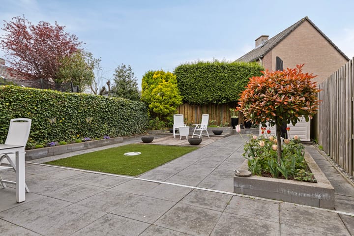 Foto 25 van Nicoline Swijgmanstraat 69