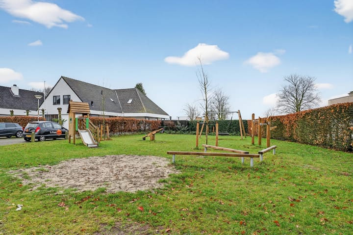 Foto 42 van Pastoor Petersstraat 50