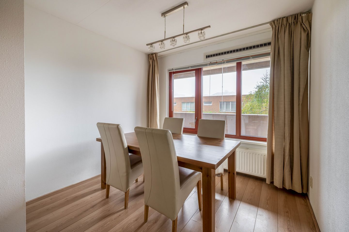 Foto 20 van Willem Molenbroekplein 19