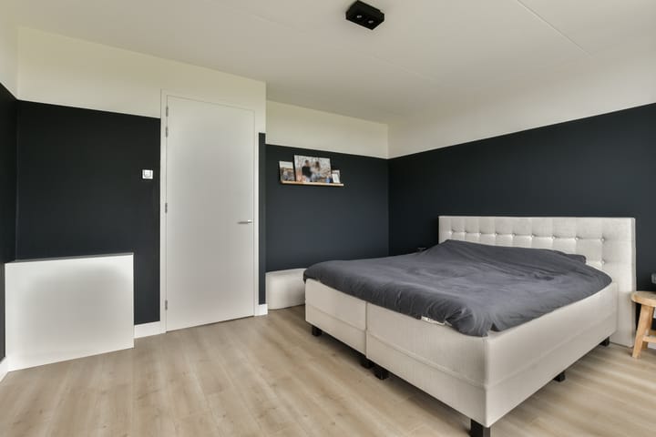 Foto 17 van Louis Couperusstraat 7