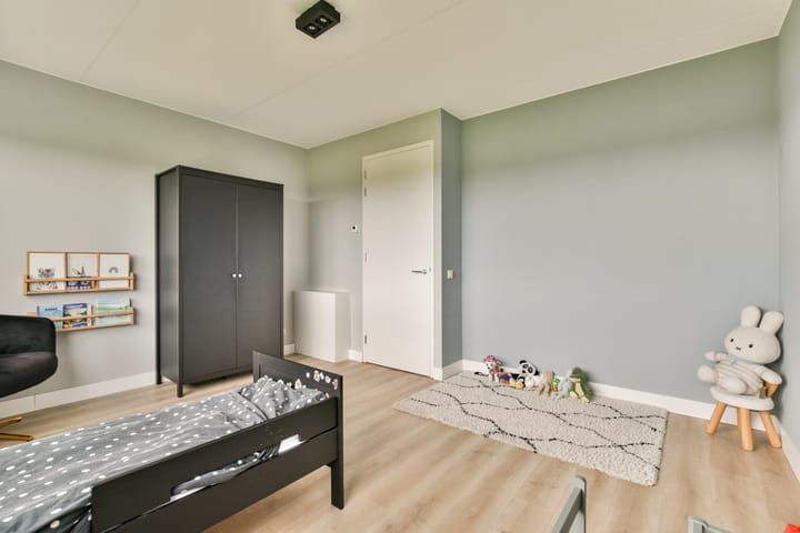 Foto 28 van Louis Couperusstraat 7