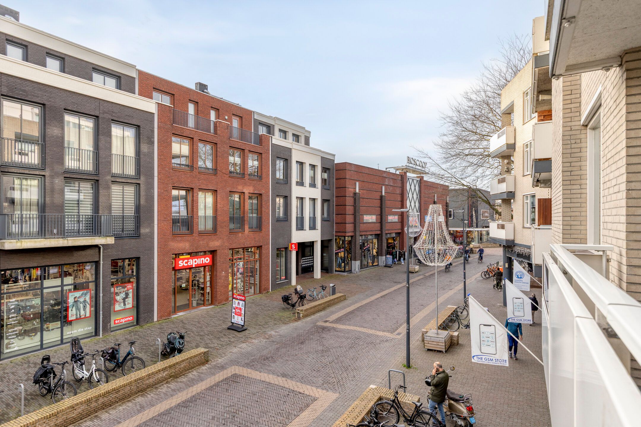 Foto 18 van Van Boetzelaerstraat 17