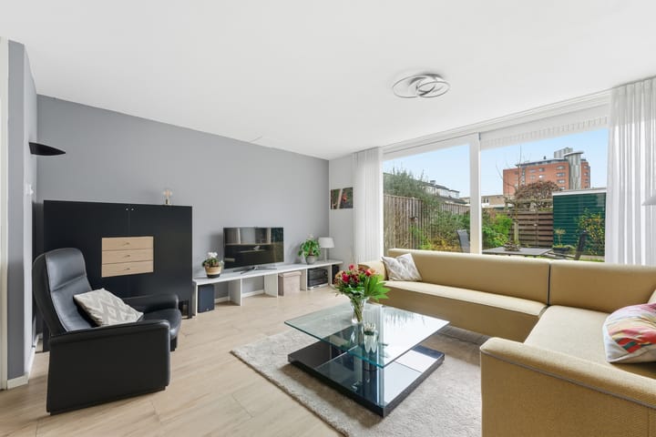 Foto 3 van Clara Wichmannstraat 43