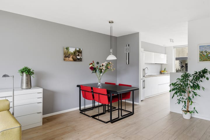 Foto 8 van Clara Wichmannstraat 43