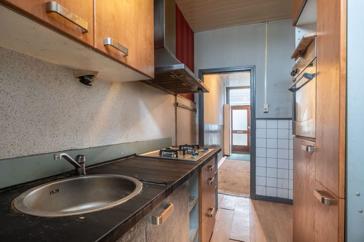 Foto 14 van van Heemstrastraat 6