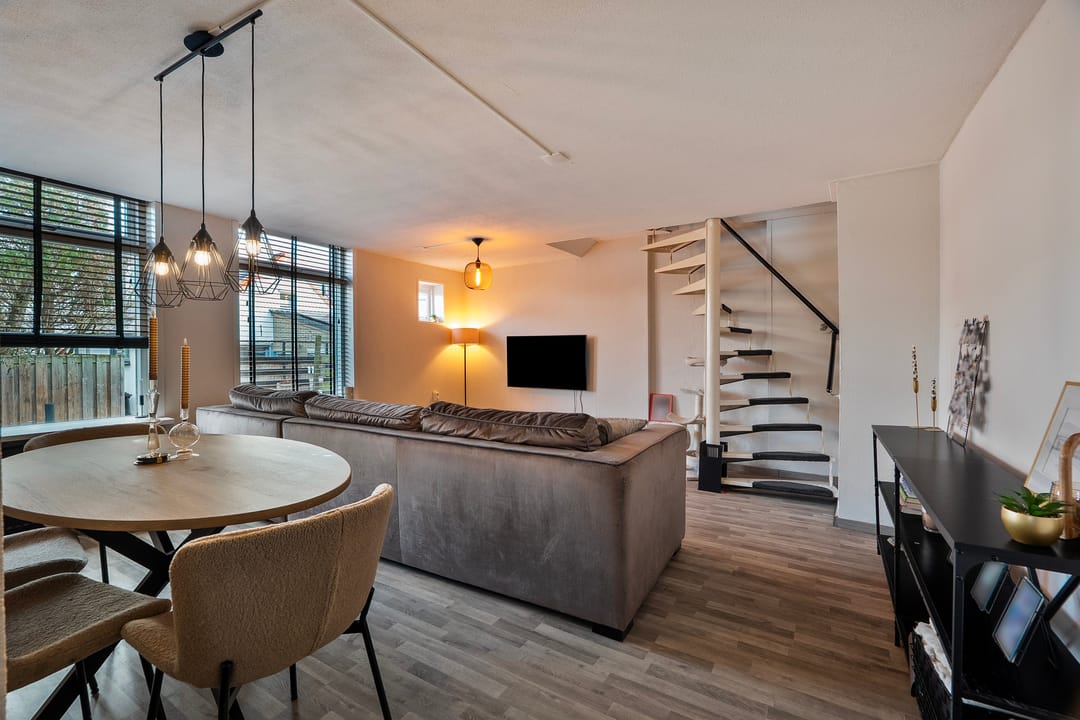 Foto 2 van Tuinlaan 134