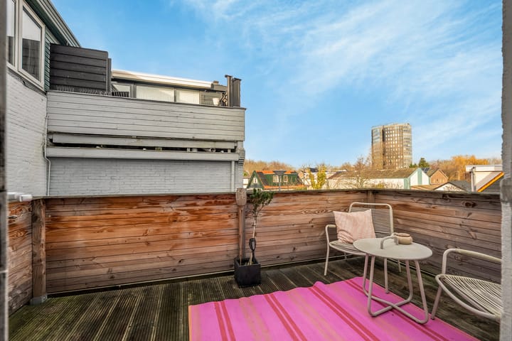 Photo 6 of Tuinlaan 134