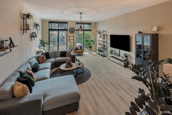 Foto 2 van Hof van Portland 5