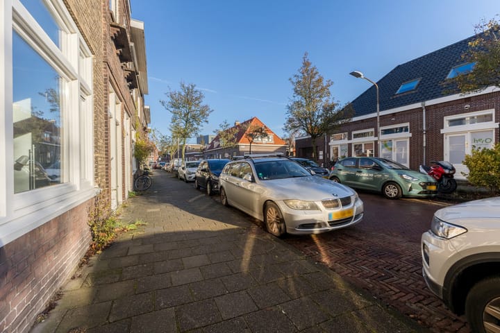 Photo 12 of Cornelis van Noordestraat 22-ZW