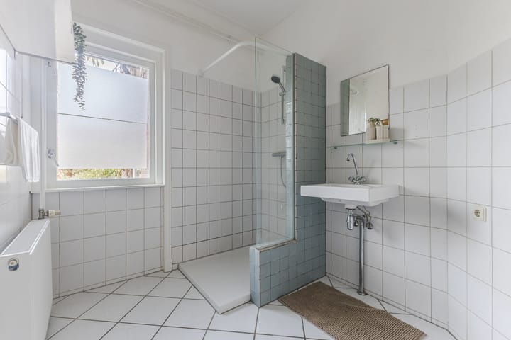 Photo 34 of Cornelis van Noordestraat 22-ZW