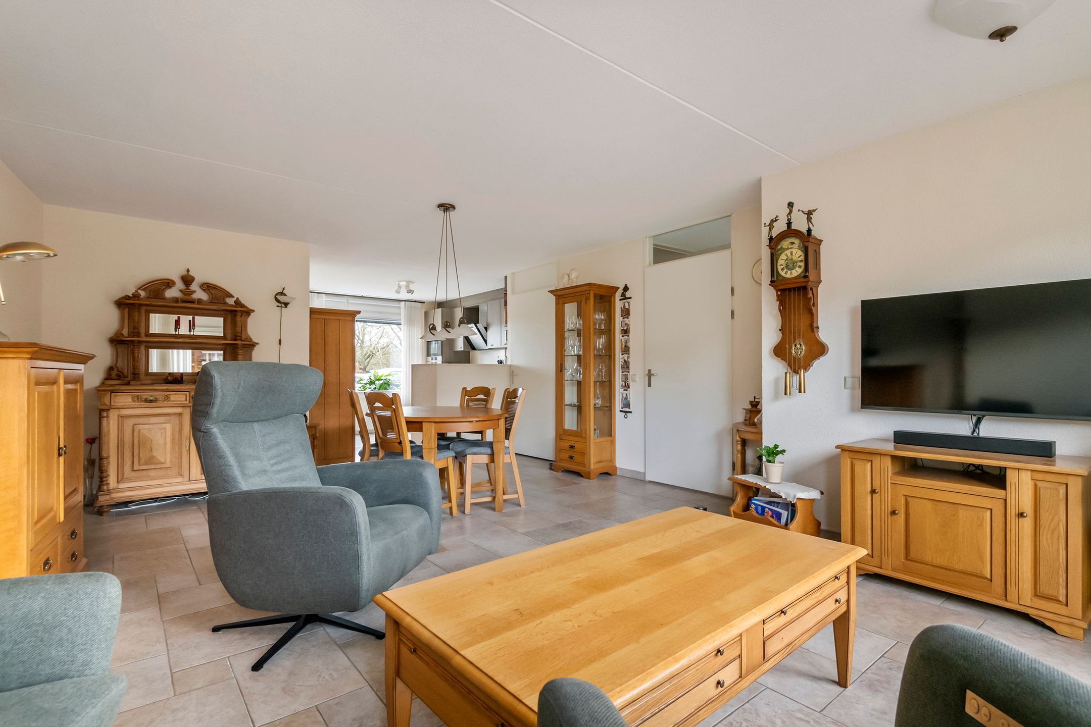 Photo 12 of J.H. L.-van Herwaardenstraat 61