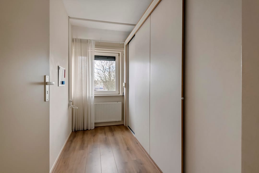 Photo 17 of J.H. L.-van Herwaardenstraat 61