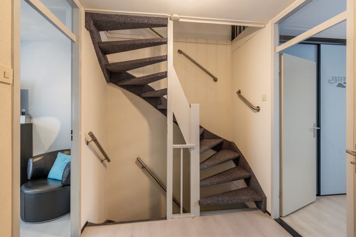 Foto 18 van Heliotroop 35