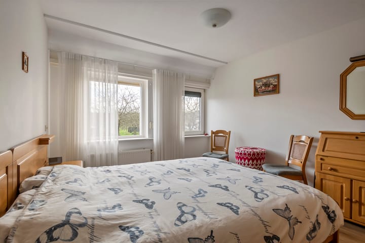 Foto 19 van J.H. L.-van Herwaardenstraat 61