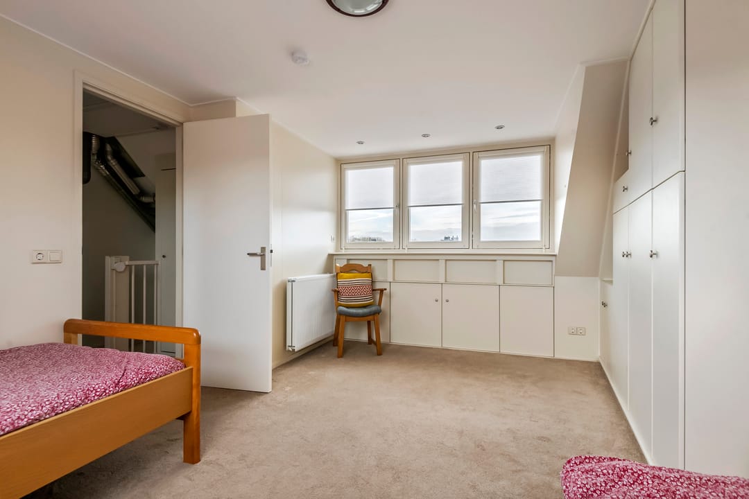 Photo 26 of J.H. L.-van Herwaardenstraat 61