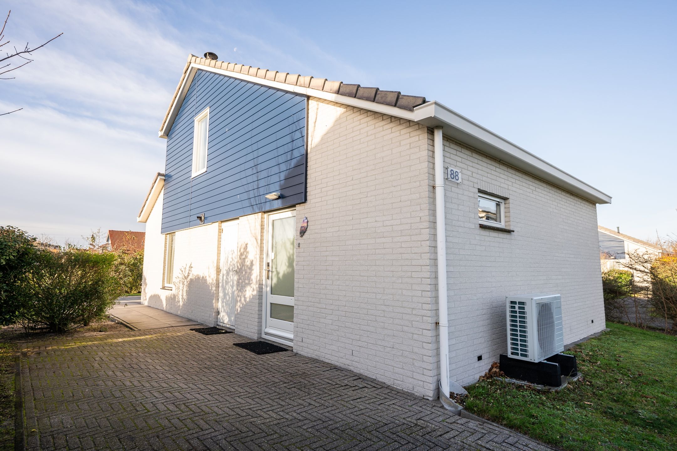 3-bedroom freehold villa in De Koog — photo 3 of 5