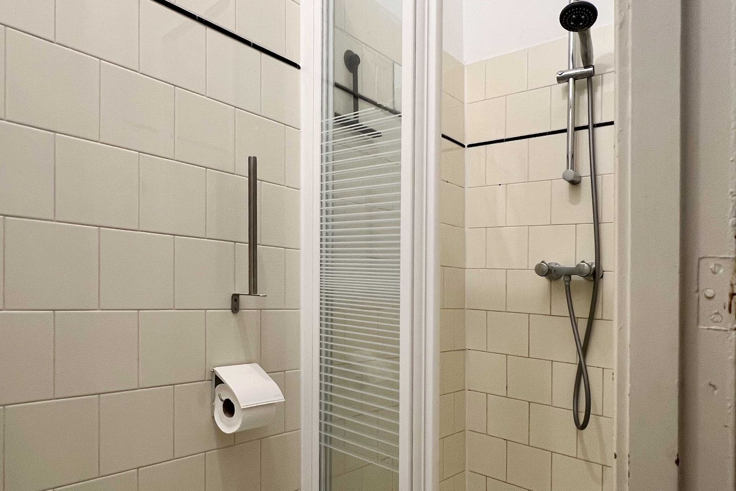 Foto 25 van Aelbrechtskolk 45-C01