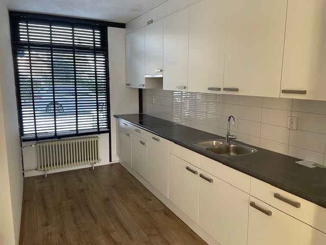 Foto 11 van Bachstraat 25