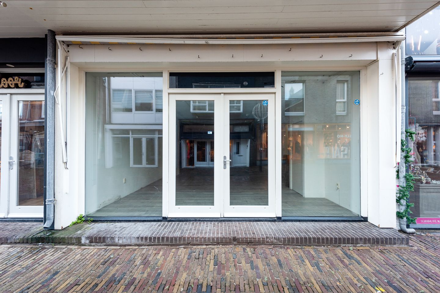 Bekijk foto 2 van Voorstraat 116