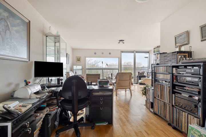 Foto 19 van Adolphine Eduardine Kokplantsoen 33