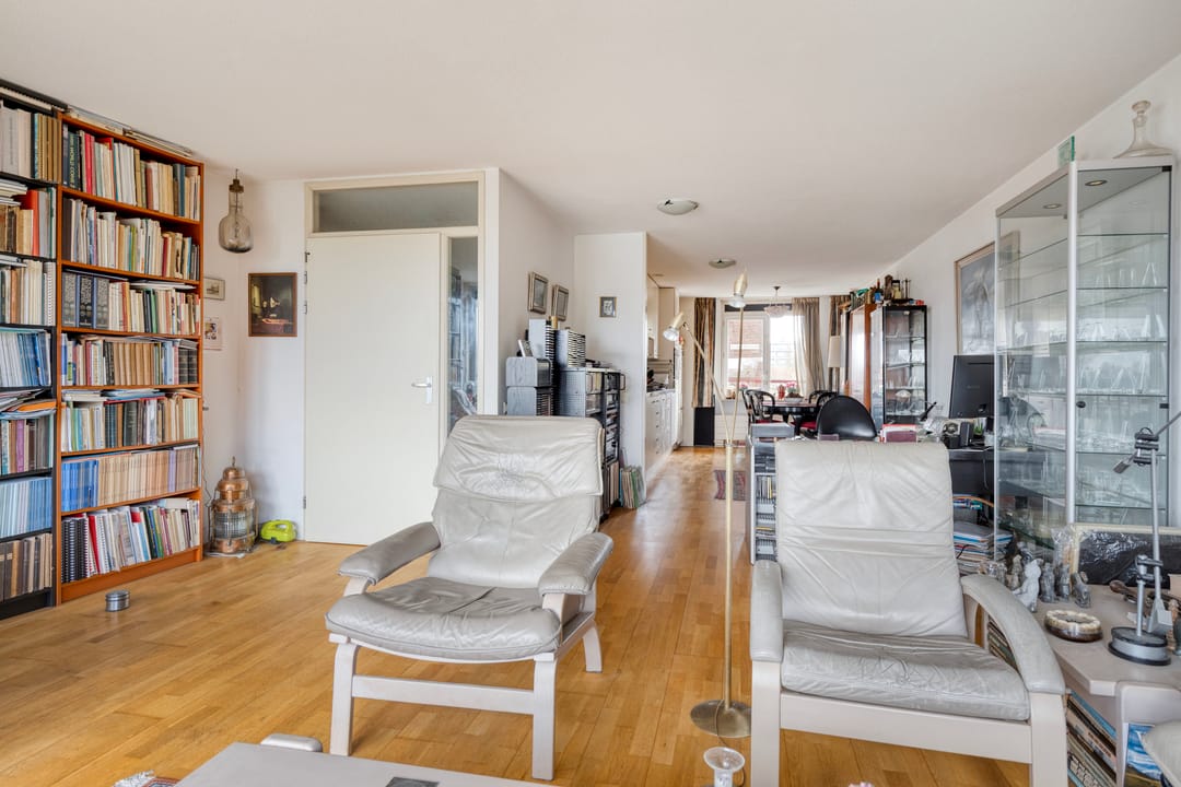 Foto 17 van Adolphine Eduardine Kokplantsoen 33