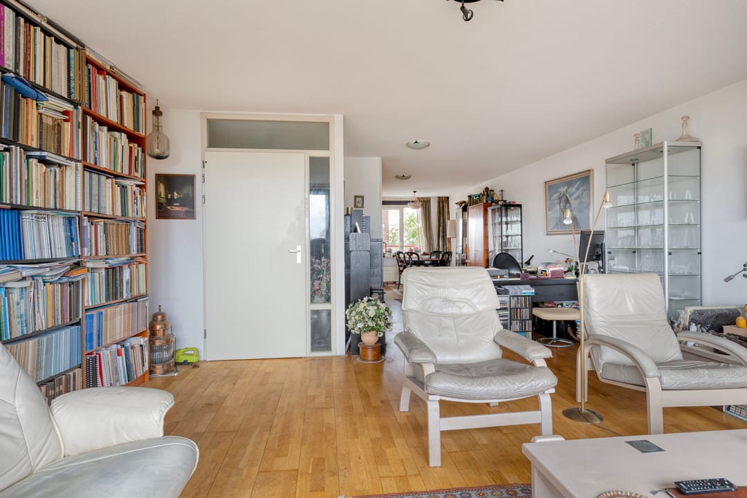 Foto 16 van Adolphine Eduardine Kokplantsoen 33