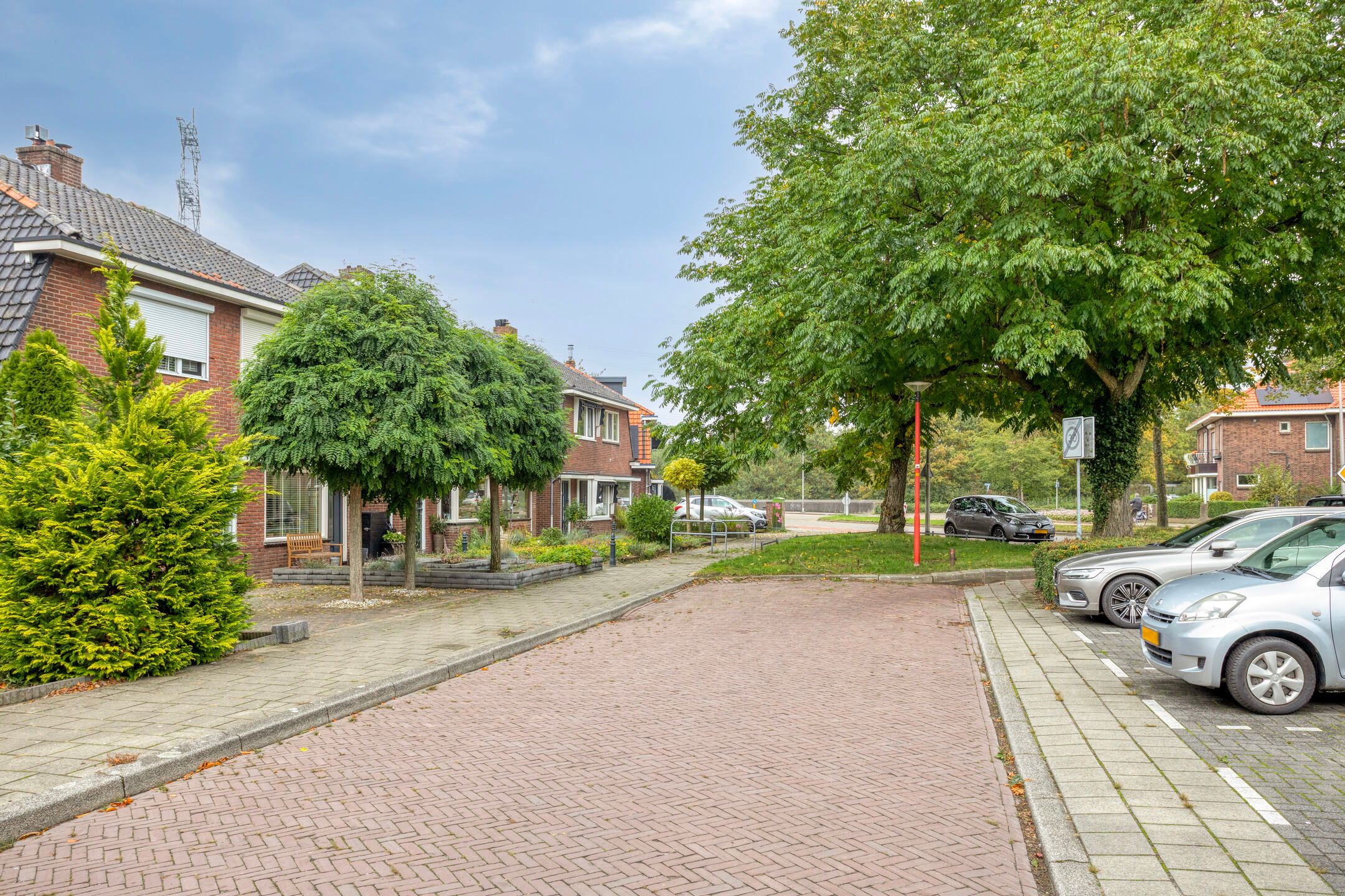 Foto 45 van Hulststraat 8