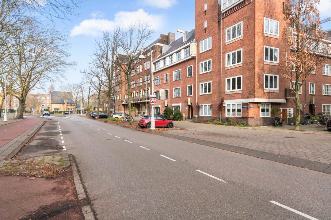 Foto 41 van Titiaanstraat 50-3