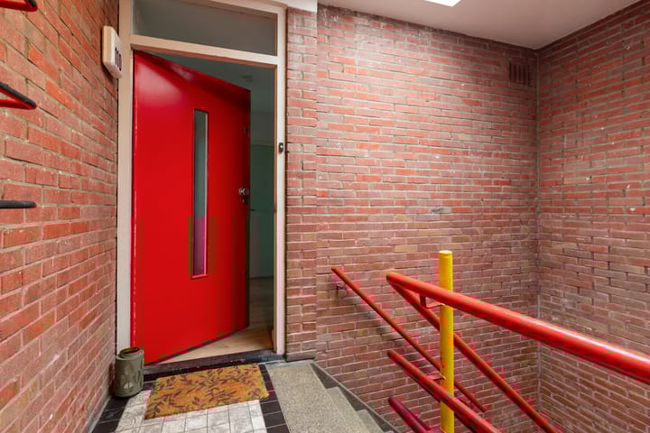 Foto 5 van Albardastraat 110