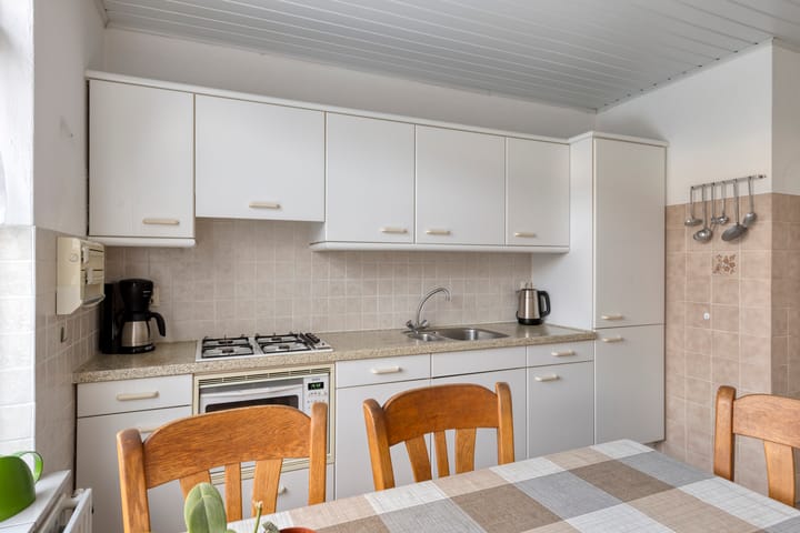 Photo 15 of Heesweg 12-C