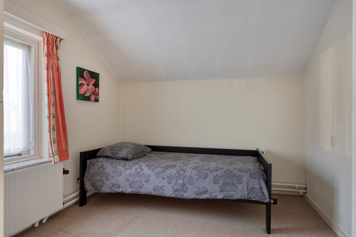 Photo 24 of Heesweg 12-C