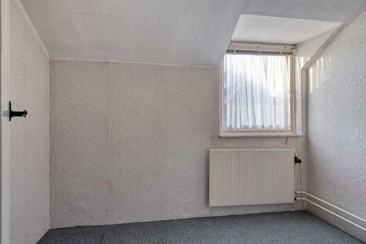 Photo 25 of Heesweg 12-C