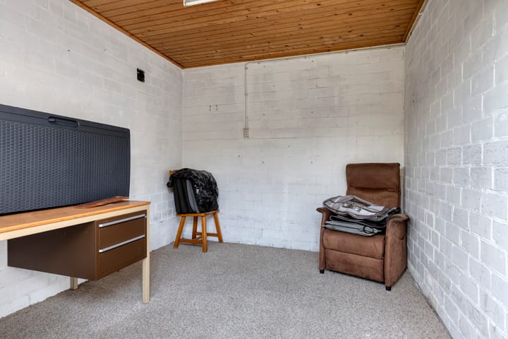 Photo 31 of Heesweg 12-C