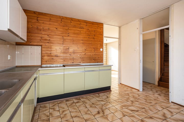 Foto 16 van Van den Helmstraat 6