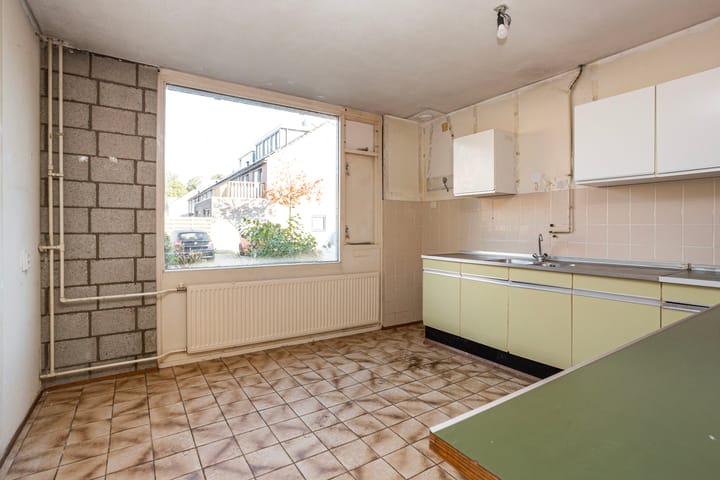 Foto 17 van Van den Helmstraat 6