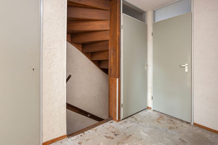 Foto 19 van Van den Helmstraat 6