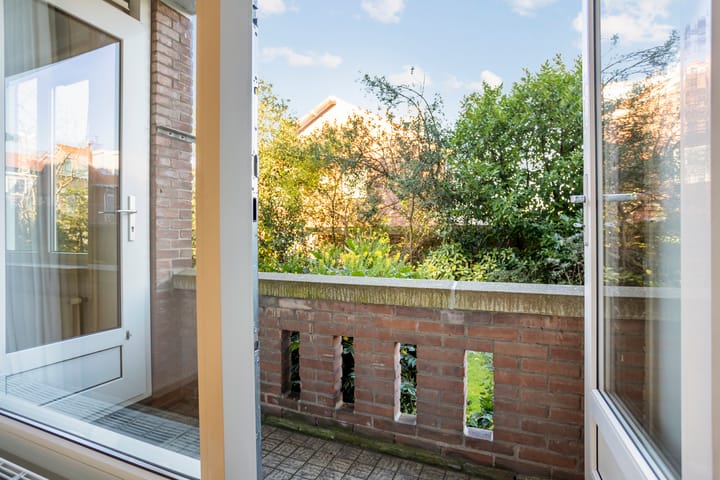 Photo 14 of Jacob van den Eyndestraat 47